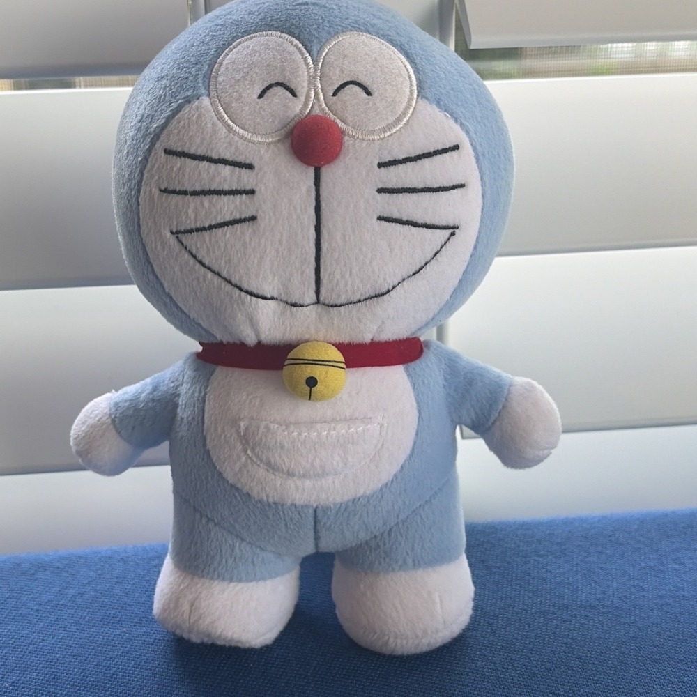Doraemon Plush 8" Stuffed Toy Doll Japan